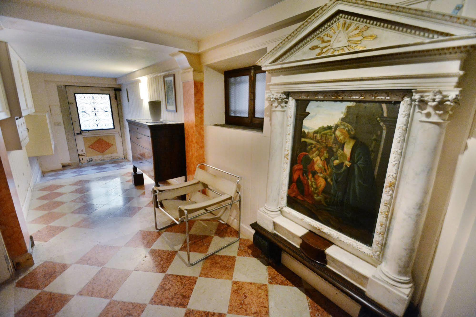 Апартаменты Ve.N.I.Ce. Cera Casa Del Sol Венеция Экстерьер фото