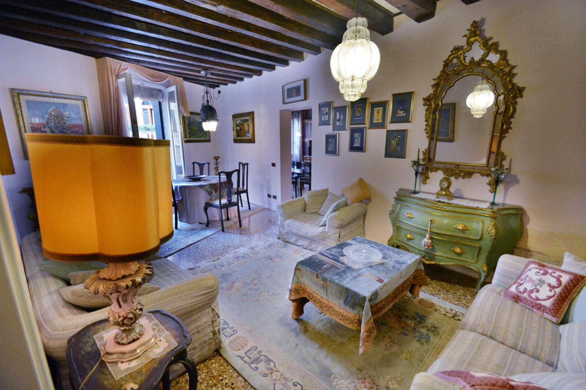 Апартаменты Ve.N.I.Ce. Cera Casa Del Sol Венеция Экстерьер фото